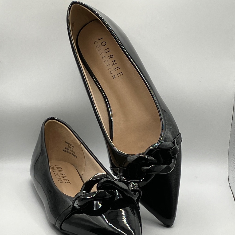 Journee Collection Black Patent Flats